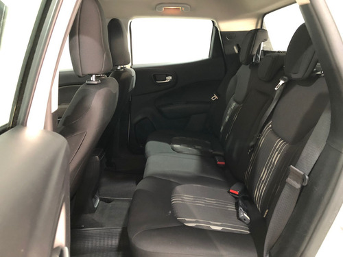 Imagem 12 de 14 de Fiat Toro Endurance 1.8 At6 Flex (aut)