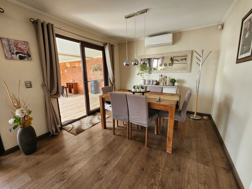 Casa Con Amplio Terreno Con Piscina 3d-3b -2e (86648)