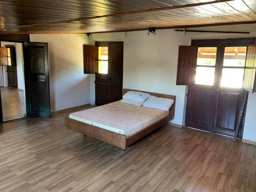 Imagen 9 de 30 de Casa 8 Ambientes En Venta Las Toscas