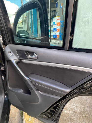 Volkswagen Tiguan 2.0 Tsi 5p