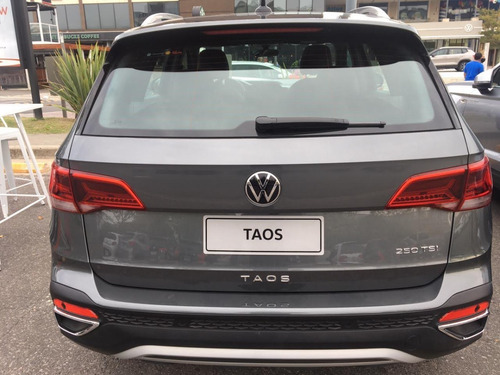 Imagen 14 de 15 de Volkswagen Taos Comfortline 250 Tsi Aut 0km 2022 #22