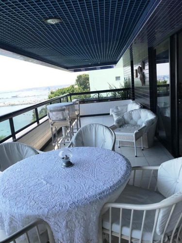 Apartamento 3 Suites Sendo 1 Suite Master Com Vista Para Baia De Todos Os Santos 288m2 Na Vitória - Pas069p - 69105732