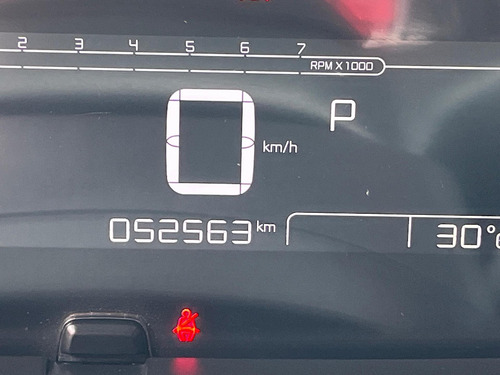 Citroën C4 Cactus / FEEL AT