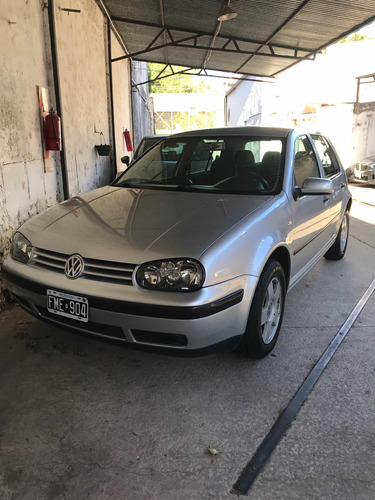 Volkswagen Golf 1.6 Comfortline