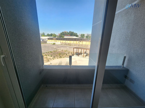 Departamento En Venta De 1d 1b. En Huechuraba. Sin Comisión