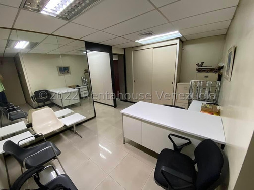 Agradable Oficina En Venta Campo Alegre Amc