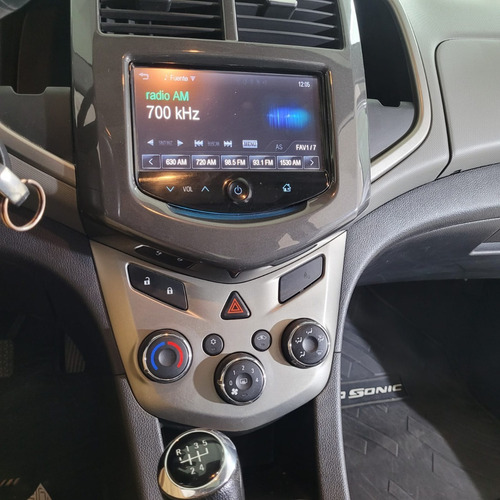 Imagen 12 de 15 de Chevrolet Sonic 1.6 Ltz Mt Con Gnc