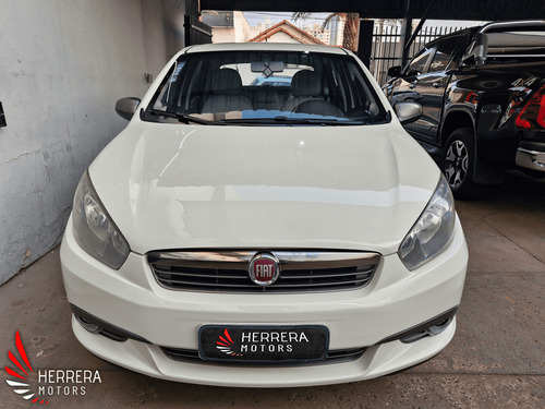 Fiat Grand Siena 1.6 16v Essence Flex Dualogic 4p