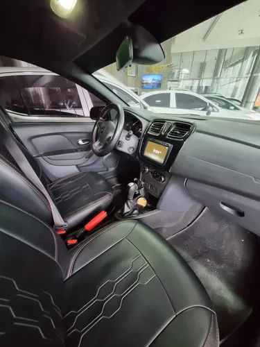 Renault Stepway 1.6 Intense Automática