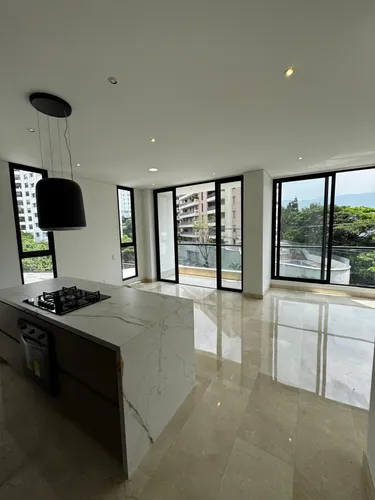 Apartamento En Venta En La Arboleda. Cod V11706