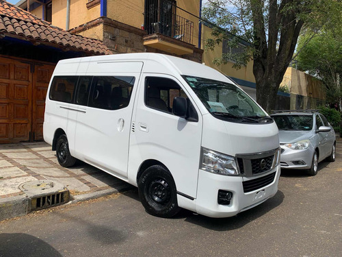 Nissan Urvan 2.5 15 Pas Amplia Aa Mt