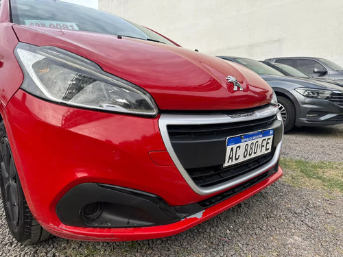 Peugeot 208 1.6 Active
