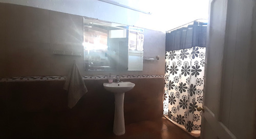 Linda Casa En Barrio Residencial Santiago