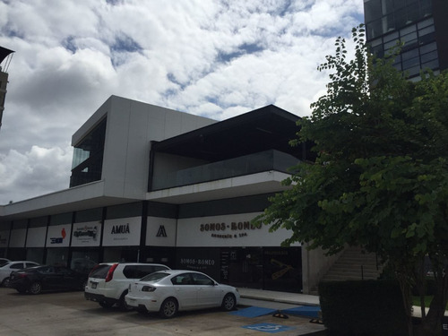 Imagen 5 de 13 de Local A Doble Altura En Alquiler - Plaza Comercial Abierta E