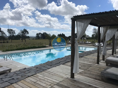 Club De Chacras- Ref: 5049