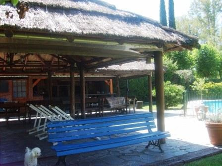 Venta Bella Vista- 8 Amb.-gran Jardin-qcho-pileta