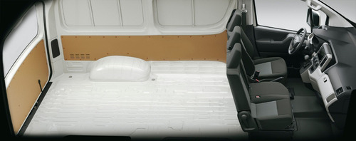 Toyota Hiace L1h1 2.8 A/t 4p