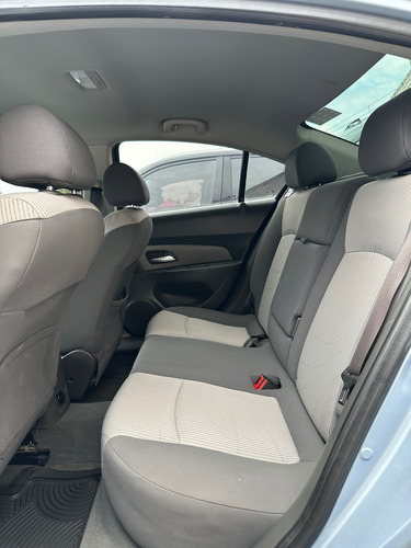 Chevrolet Cruze 1.8 A Ls Aa Cd Mp3 R-16 At