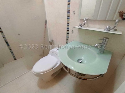 Imagen 11 de 13 de Yilmer Salazar Vende Towhouse En Urbanizacion Villas Del Sol Ii Maracay 23-18695 Yjs