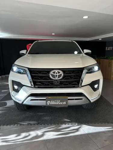 Toyota Fortuner Srv V6 4.0 2022 Blindada