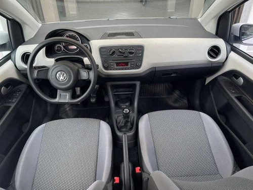 Imagem 10 de 14 de Volkswagen Up Move Ma 1.0 2016