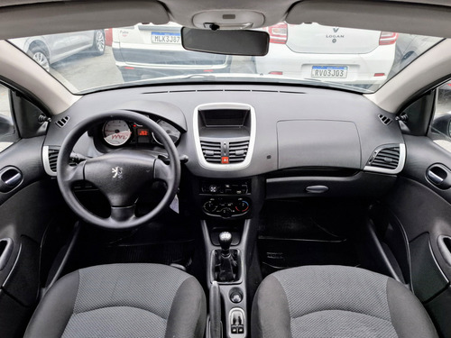 Peugeot 207 1.4 8V