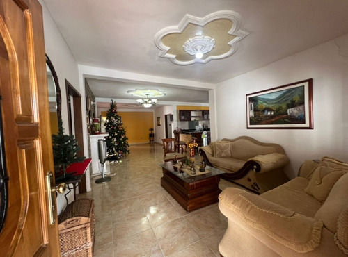 Imagen 8 de 18 de Casa Ubicada En Tucape Parte Alta. Adlz