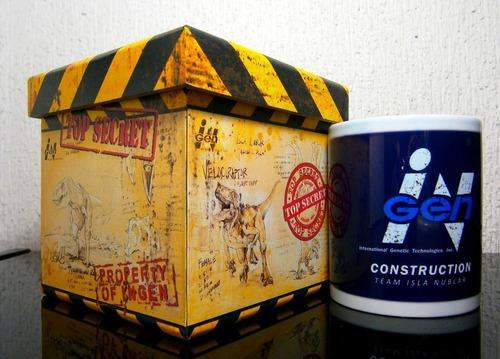 Taza Jurassic World Ingen, Con Caja De Madera Game Over