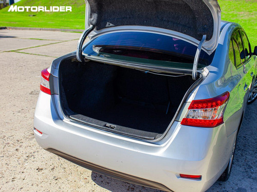 Imagen 14 de 25 de Nissan Sentra 1.8 Exclusive Cvt | Permuta / Financia