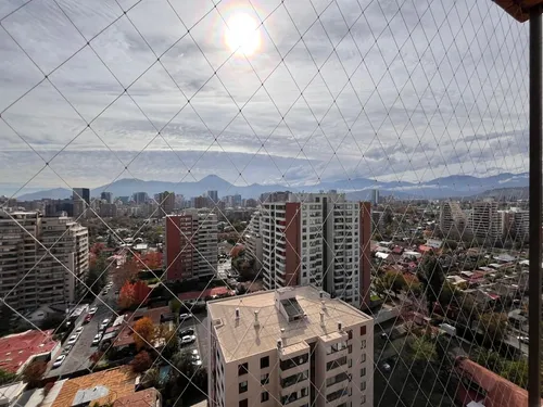 Departamento En Arriendo De 3 Dorm. En Las Condes
