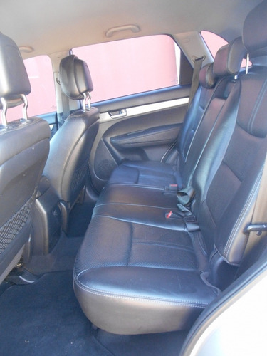 Imagem 12 de 15 de Sorento 2.4 16v 4x2 Aut.