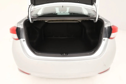 Imagen 11 de 17 de Toyota Yaris Xls 6m/t 5p $ 8.760.000 L2