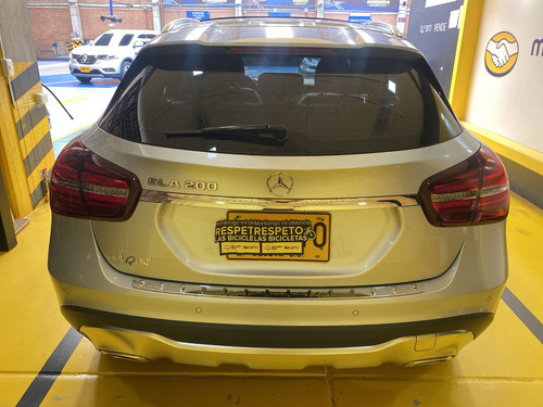 Imagen 7 de 25 de Mercedes Benz Clase Gla 200 Urban 1.6