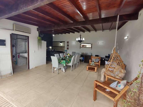 Imagen 5 de 18 de Casa En Venta, Italia 447, Belén De Escobar