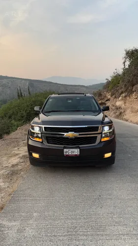 Chevrolet Suburban 5.3 Ltz Mt