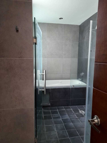 Hermosa Residencia En La Mejor Zona De Aguascalientes