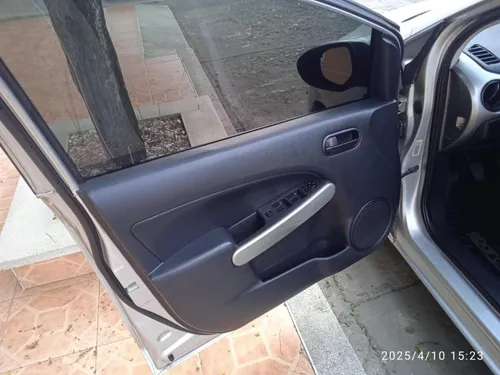 Mazda 2 1.5 15hap