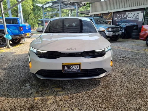 Kia K3 1.6 Zenith At