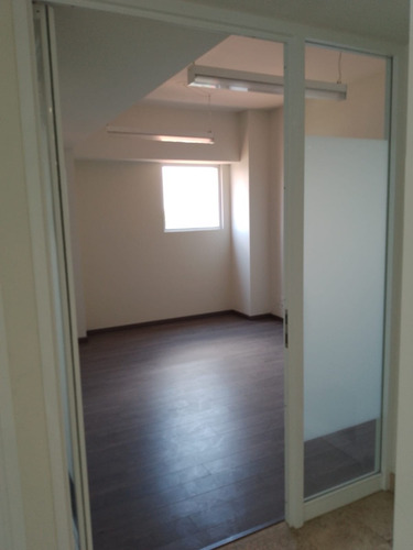 Oficinas 208, 209, 211 En Santa Fe