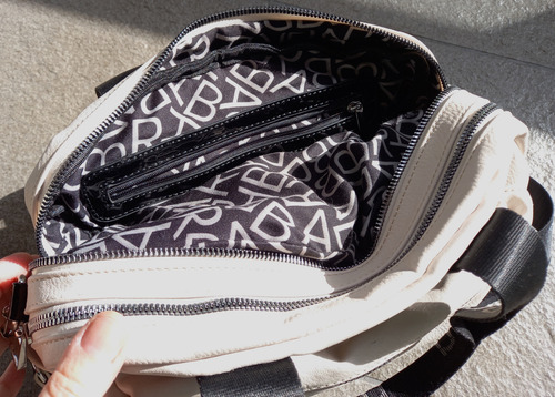 Cartera Bárbara Bags Cuero Ecológico 8 Bolsillos Impecable Crudo Liso Níquel Negro (Usado)