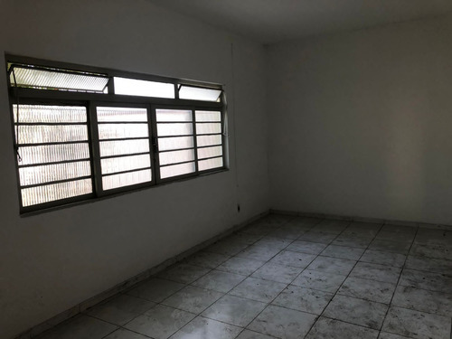 Excelente Casa Com Edícula De Dois Andares Nos Fundos