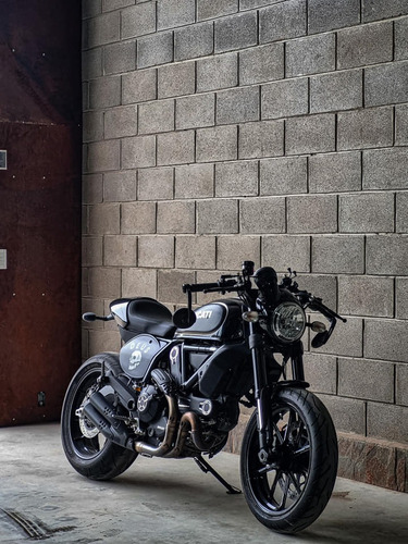 Ducati Scrambler 800 Cafe Racer