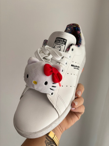 Tênis Adidas Stan Smith Hello Kitty (Usado)