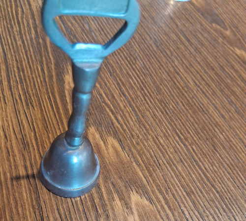 Campana Campanita 2 En 1. + Destapador. (Usado)