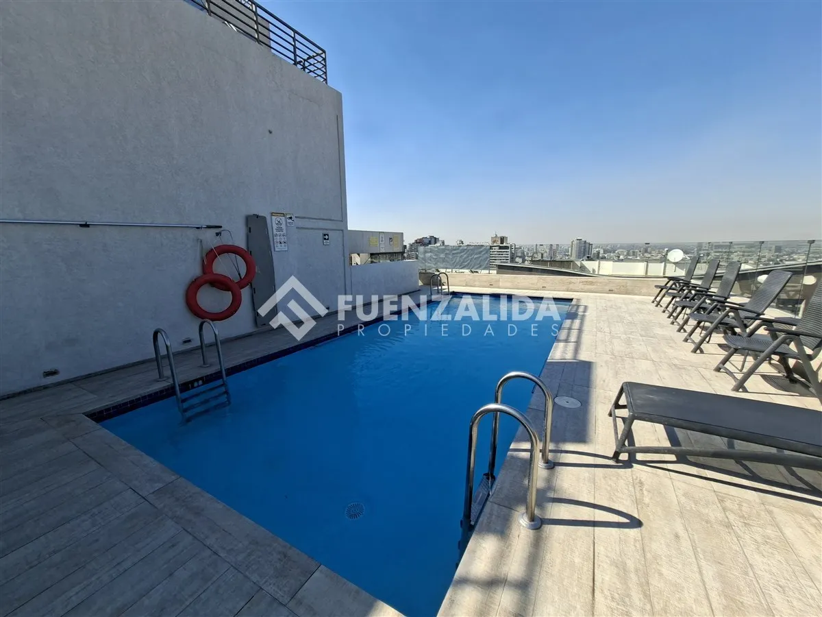 Imagen 3 de 30 de Venta Departamento Excelente Estado 2d 2b B Metro Santa Ana