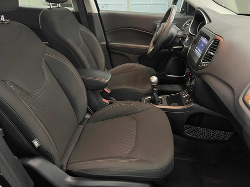 Imagen 14 de 20 de Jeep Compass 2.4 Sport Mt 1º Mano Nueva Sin Detalles 2018!!