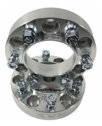 Imagem 2 de 4 de Kit Suspensão E Alargador De Rodas Hilux Usado