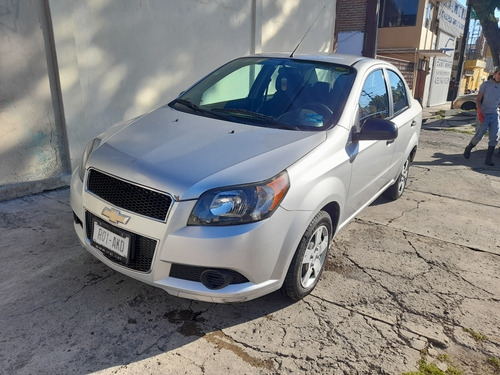 Imagen 1 de 9 de Chevrolet Aveo 2017 1.6 Ls Aa Radio Nuevo Mt