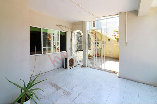 Casa En Venta En Ferrocarrilera En Mazatlan Cerca De Playa