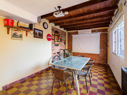 Imagen 22 de 30 de Venta Casa 5 Amb Quincho Cochera - Villa Luro